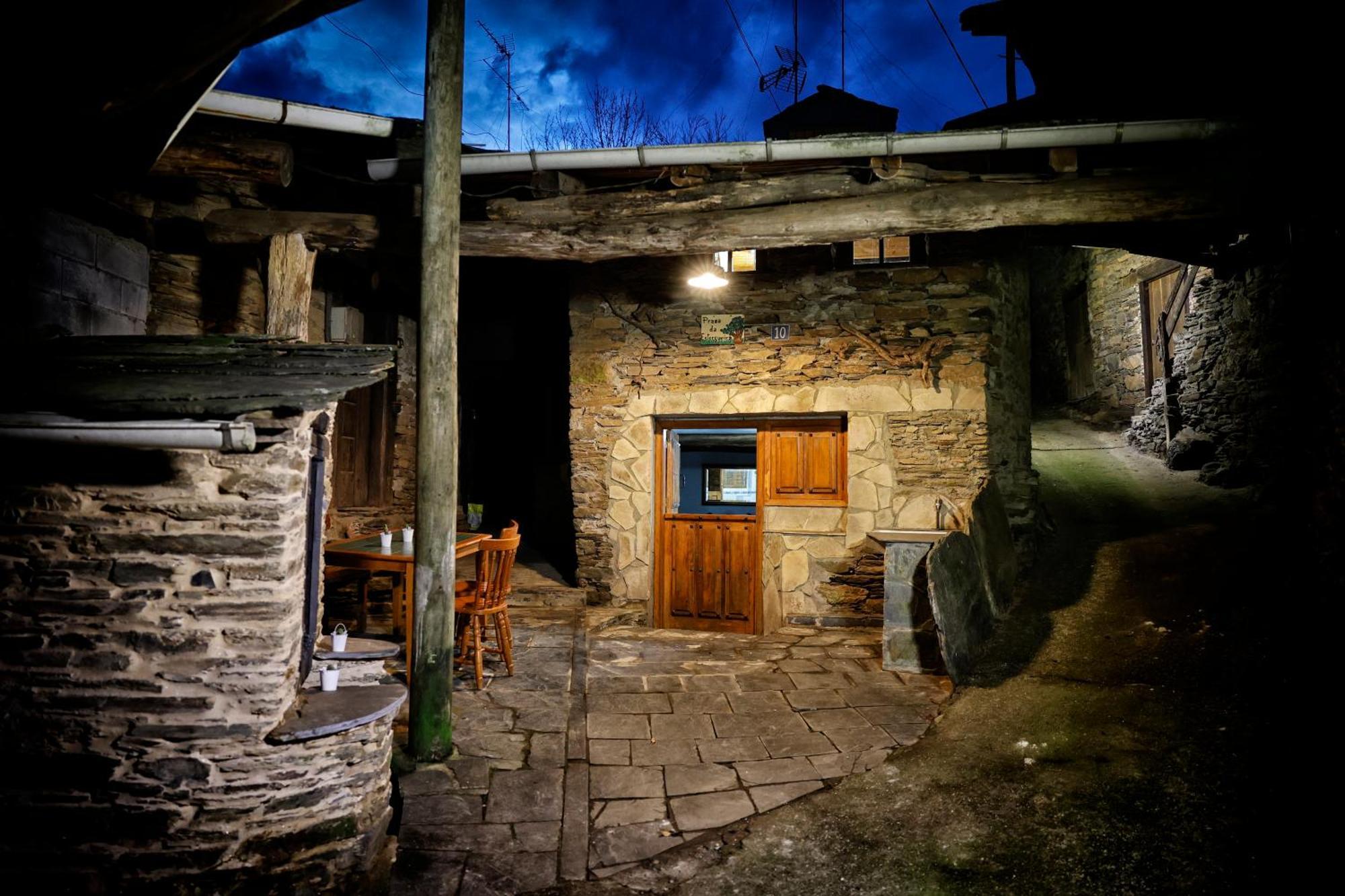 A Casa Do Pozo - As Casas Do Pozo - Daire Folgoso do Courel Dış mekan fotoğraf